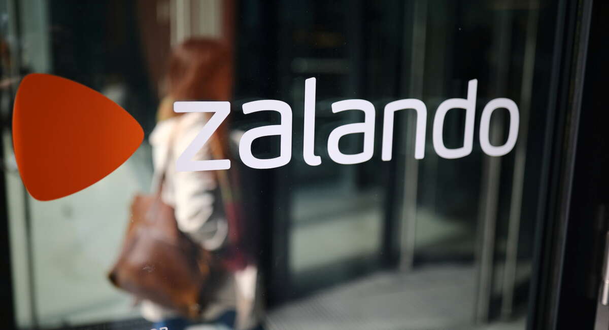 Online fashion retailer Zalando&#8217;s profit falls as in-store sales rebound