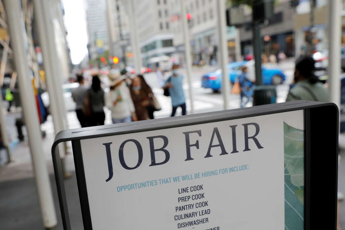 Subsiding Delta wave seen boosting U.S. job growth; worker shortages still a constraint