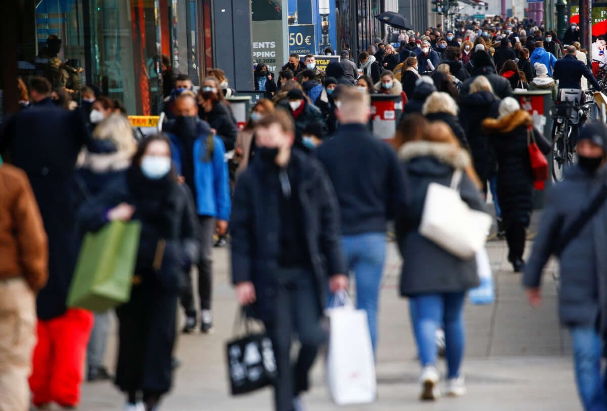 Inflation weighs on consumer morale in euro zone&#8217;s big three economies