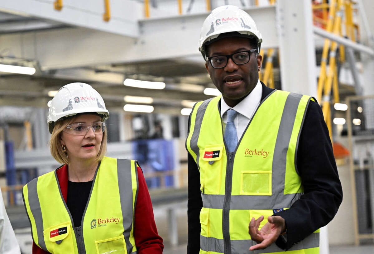 Challenging &#8216;orthodoxy,&#8217; Kwarteng clings on after UK market rout
