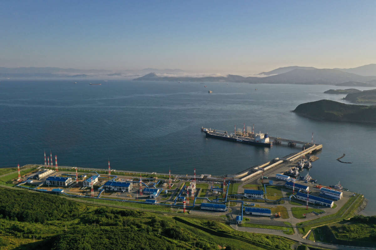 EU sees more work ahead to implement Russian oil price cap