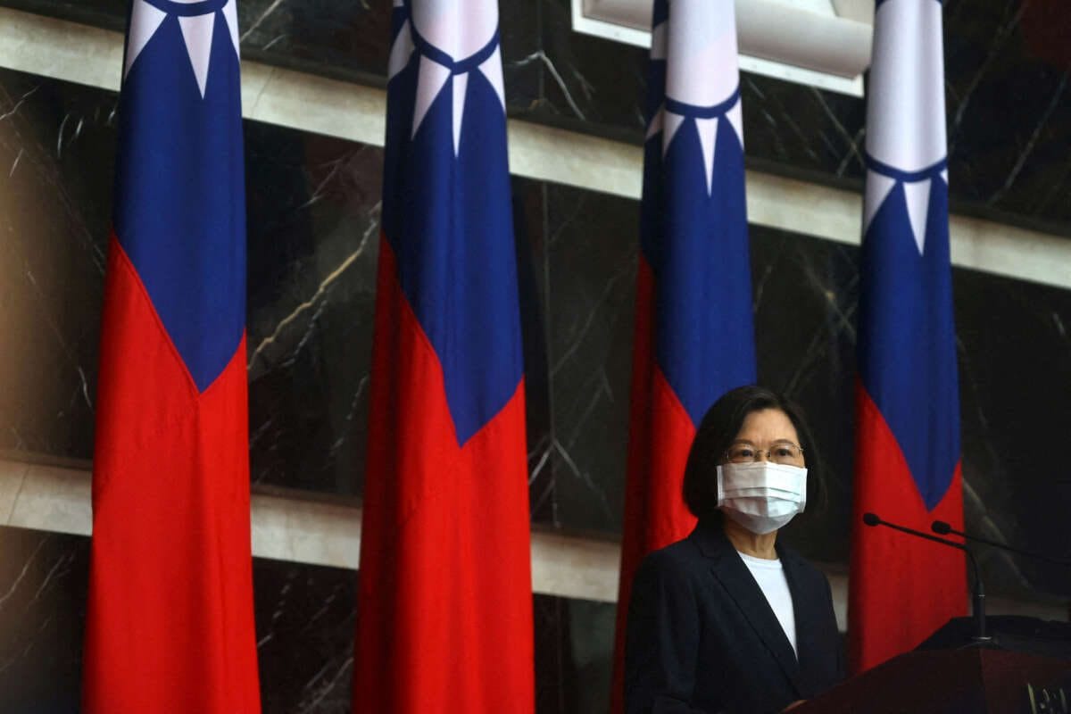 Taiwan says war with China &#8216;absolutely&#8217; not an option, but bolstering defences