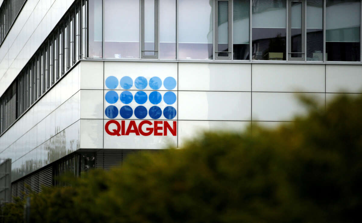 Diagnostics firm Bio-Rad in talks to merge with Qiagen &#8211; WSJ