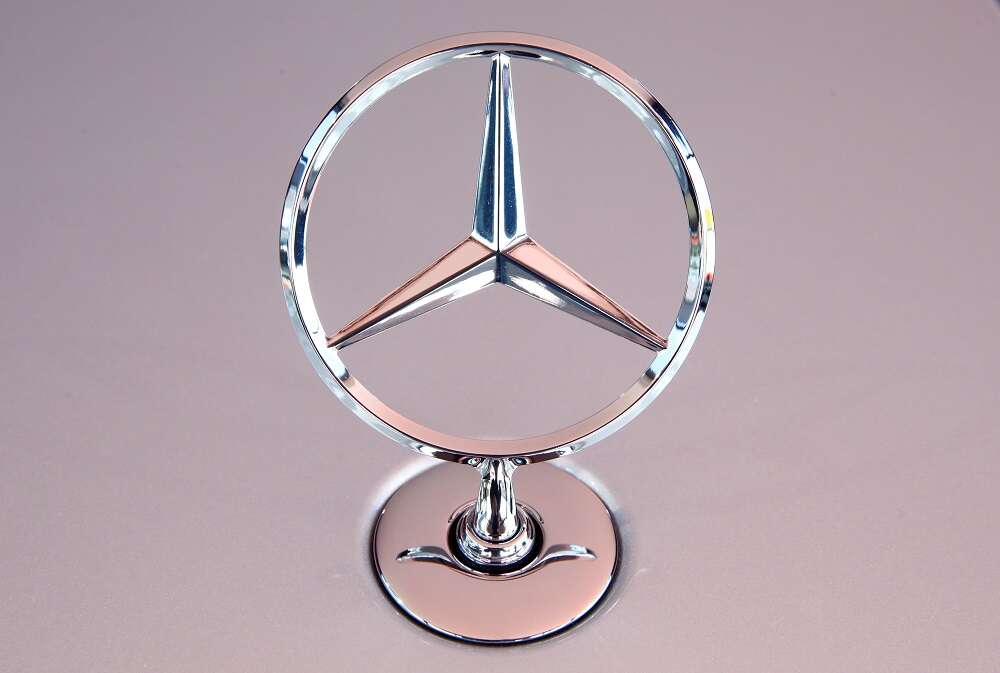 Mercedes-Benz lifts profit forecast as luxury cars boom
