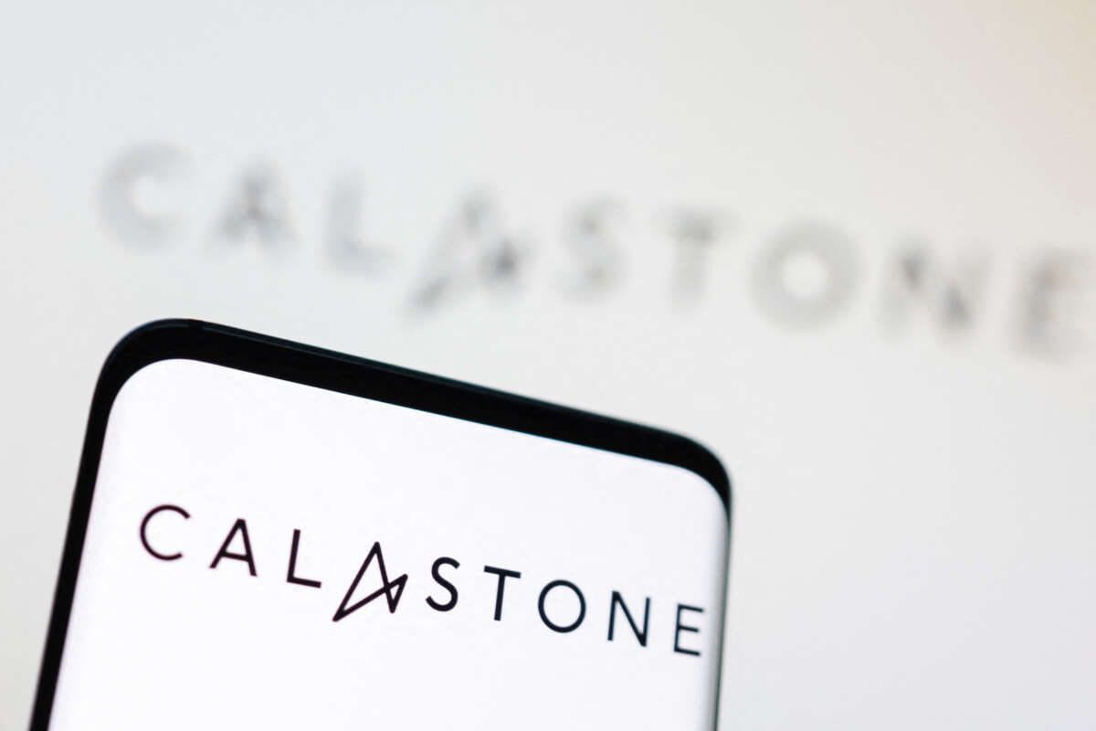 UK investors add $1.2 billion to equity funds in March &#8211; Calastone