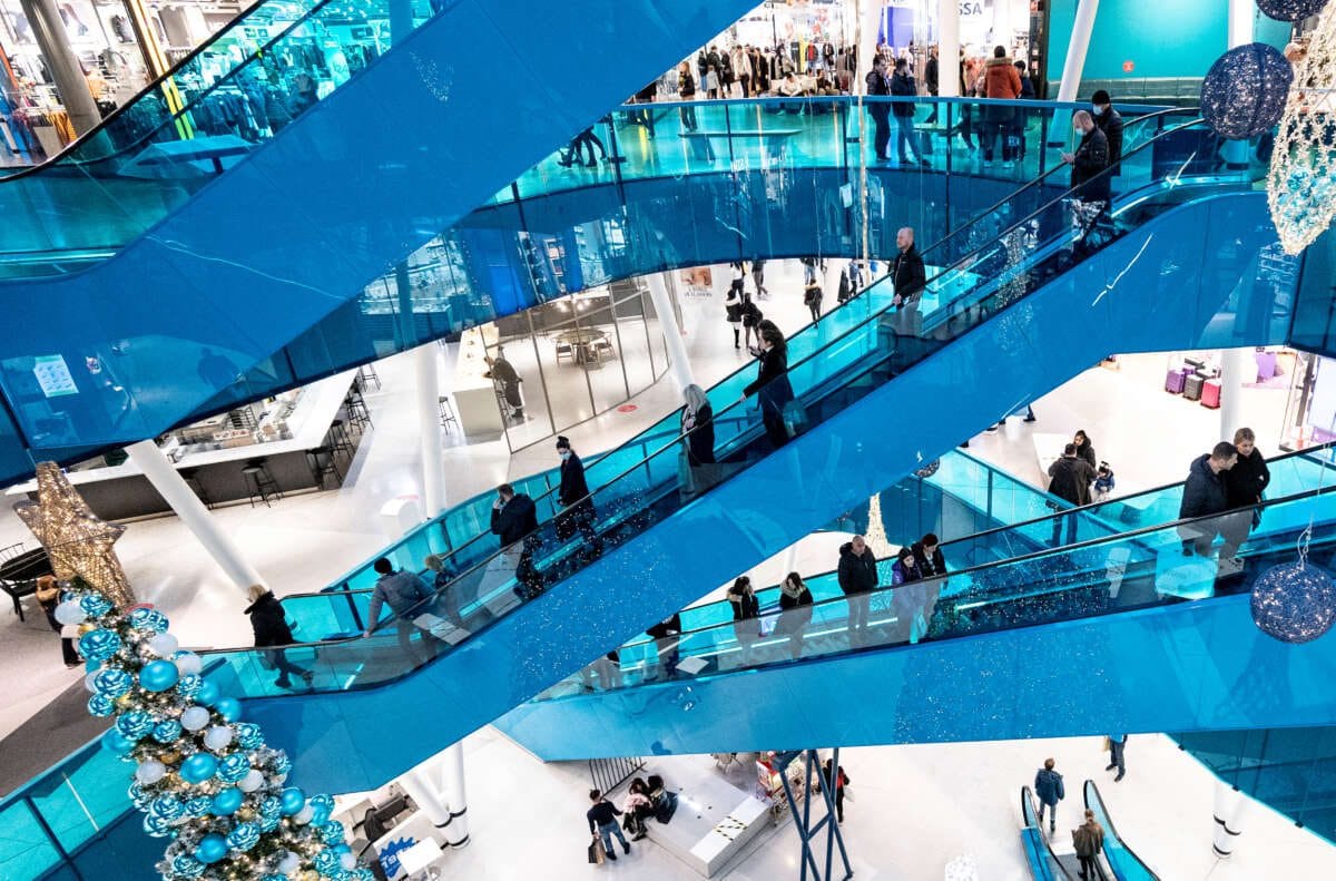 Swedish inflation slows in August; Riksbank still expected to hike next week