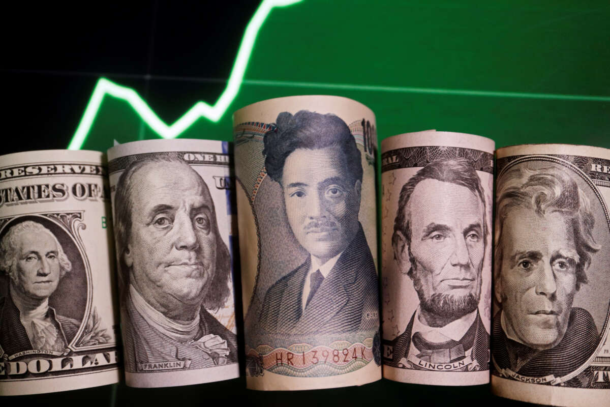 Dollar scales 10-month top as rate jitters persist