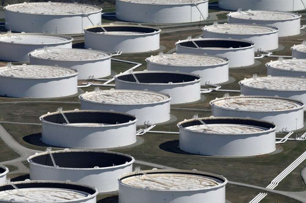 Oil prices dip amid flurry of weak European economic data