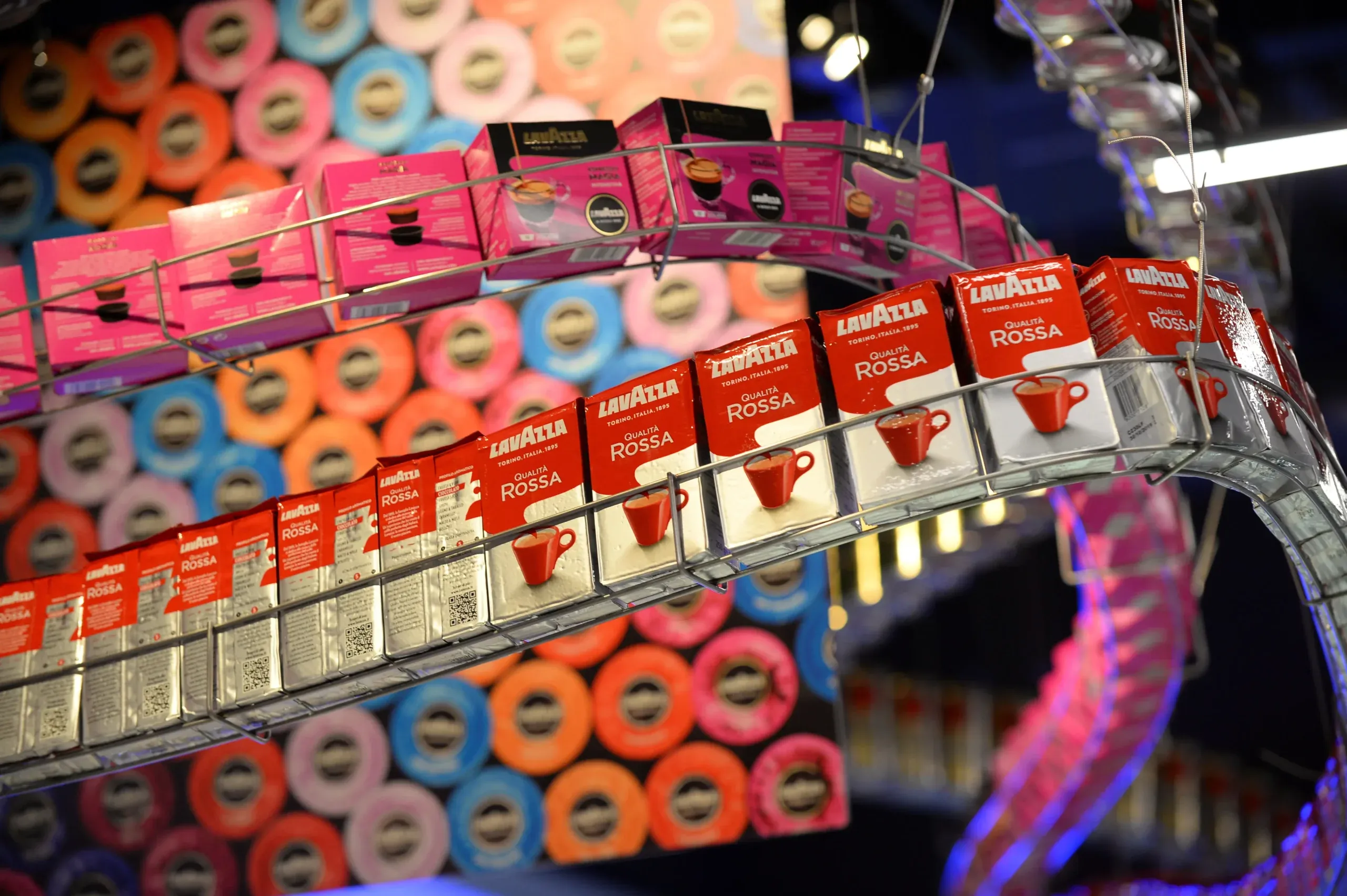 Italy&#8217;s Lavazza launches bid to take machine vendor IVS private