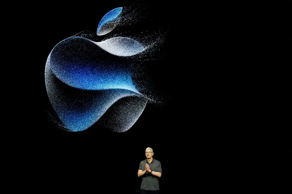 Analysis-Apple has big AI ambitions &#8211; at a lower cost than its rivals