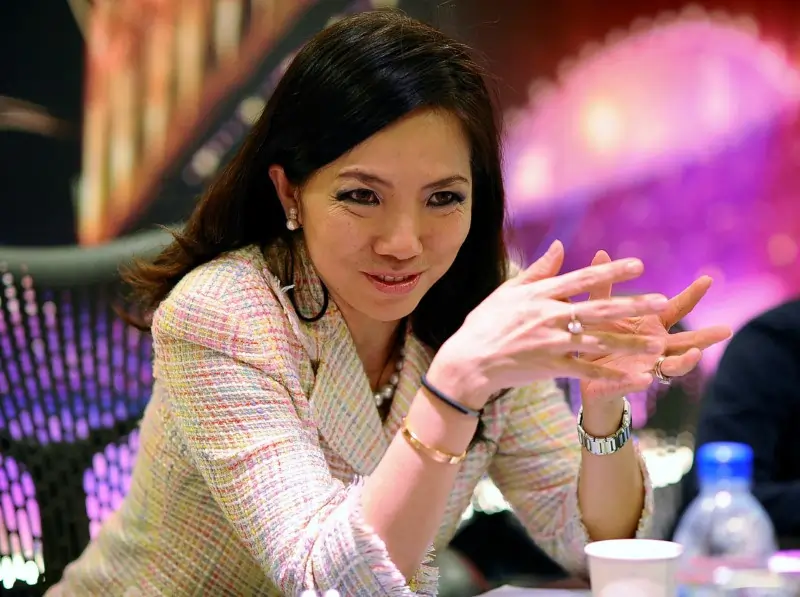 Factbox-Who is Tan Su Shan, Singapore bank DBS&#8217;s incoming CEO?