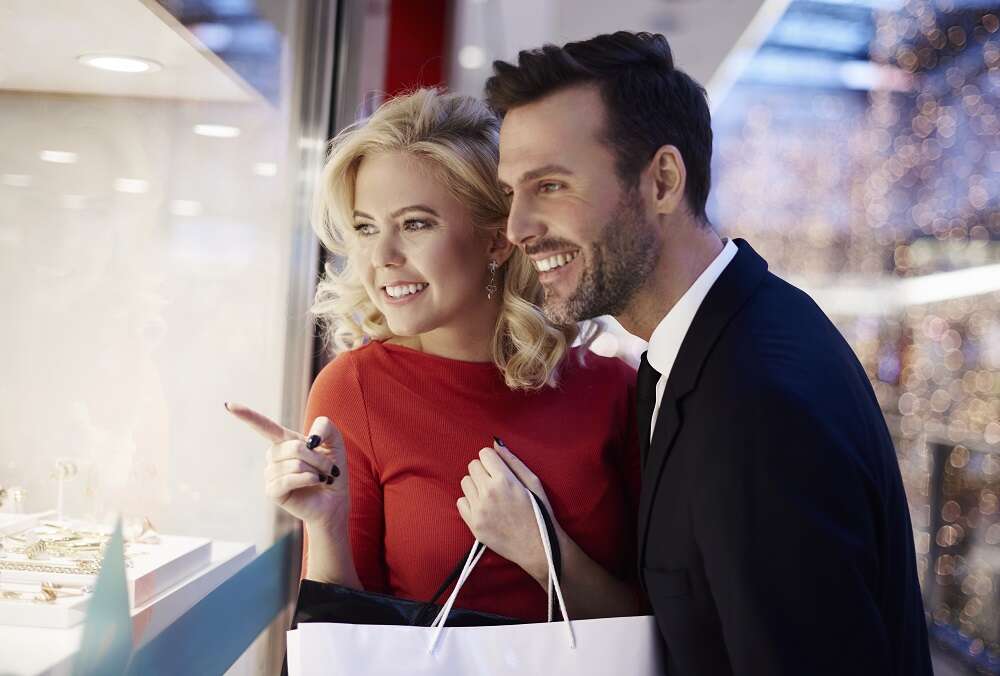Rethinking the customer experience for bricks and mortar stores