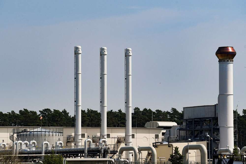 Russia&#8217;s Gazprom tightens squeeze on gas flow to Europe