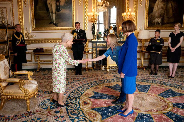 Man charged under Britain&#8217;s Treason Act over Christmas Day incident at queen&#8217;s home