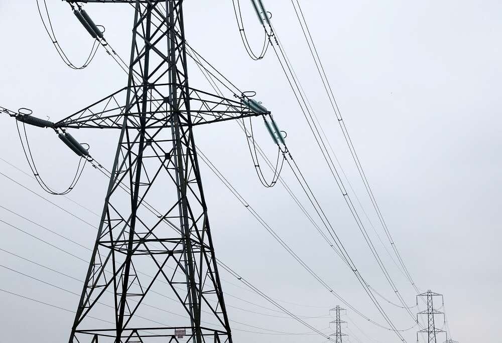 New UK PM must be radical to stop power bill catastrophe &#8211; think tank