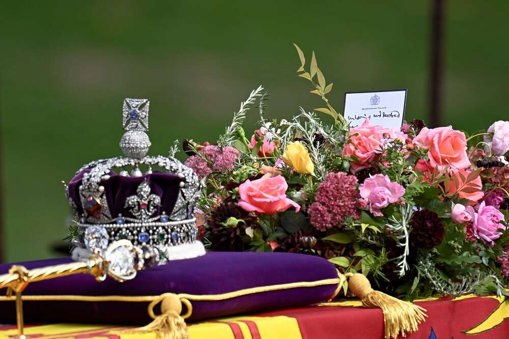 &#8216;In loving and devoted memory&#8217;: King Charles handwritten note to late queen