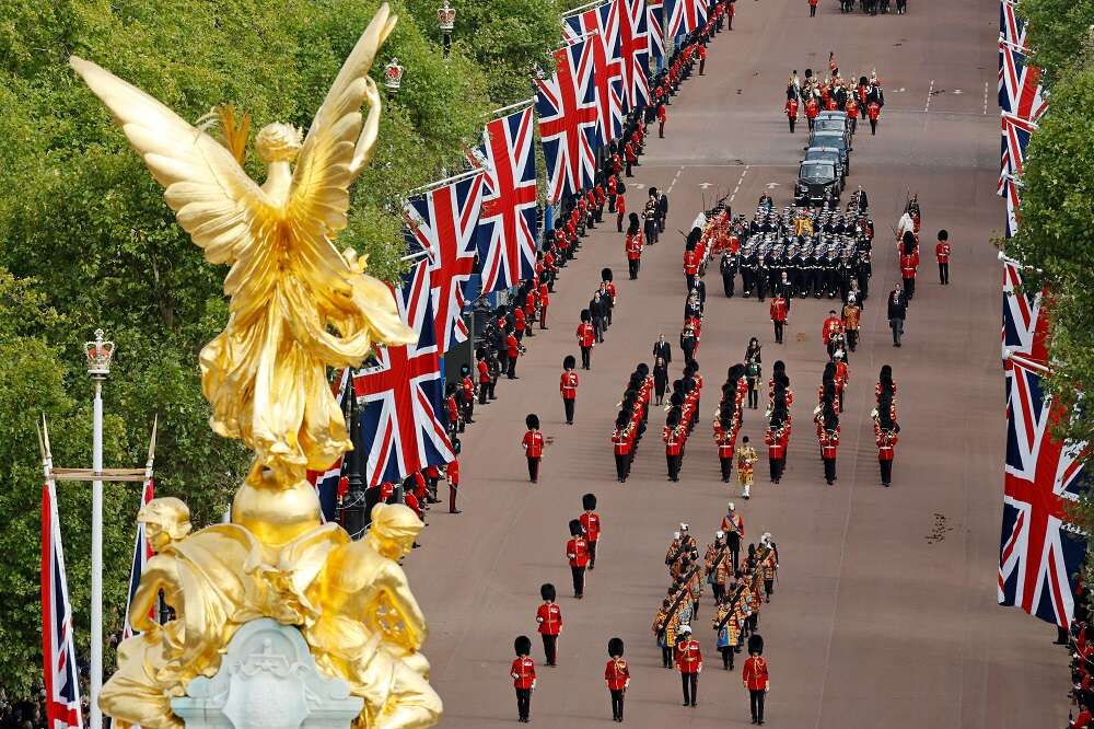 Queen Elizabeth&#8217;s coffin lowered into vault ahead of private burial