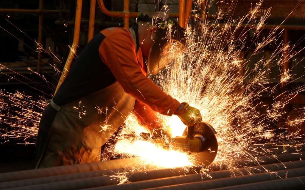 UK manufacturers see lowest inflation since Feb 2021 &#8211; CBI