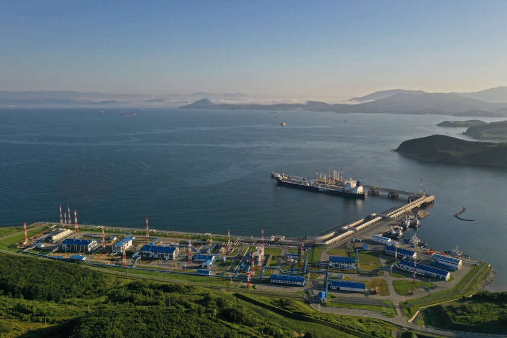 EU sees more work ahead to implement Russian oil price cap
