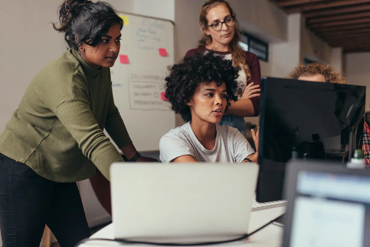 Strategies for Building Effective Customer Support Systems in Tech Startups
