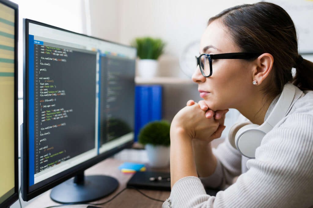 Oxfordshire-based software specialist announces new female developer as the number of women in STEM remains ‘disproportionately low’