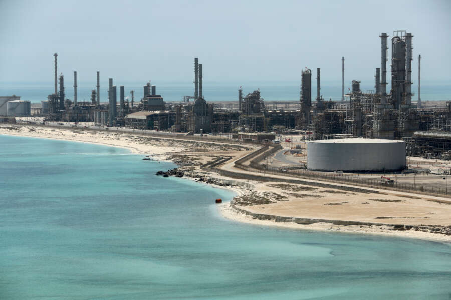 Oil prices climb as COVID recovery, power generators stoke demand