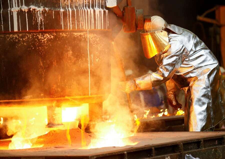 Exclusive-Germany prepares crisis plan for abrupt end to Russian gas &#8211; sources