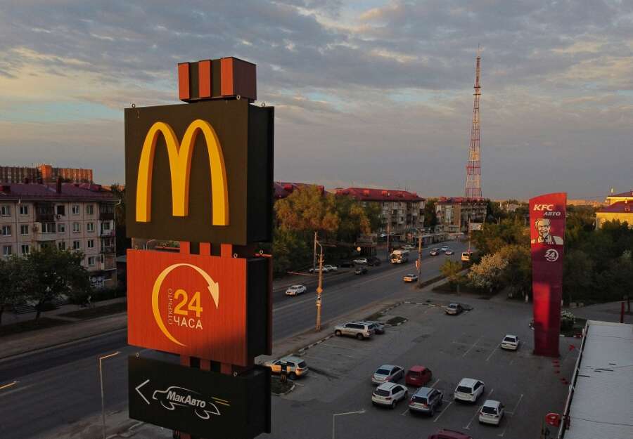 McDonald&#8217;s to sell Russia restaurants to local operator, rebrand