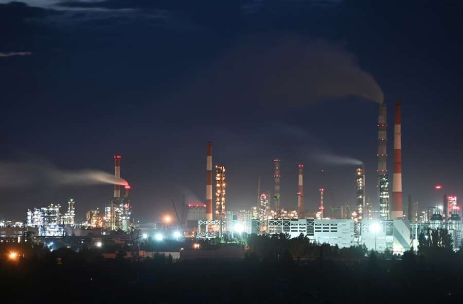 Russian Urals crude oil prices jump ahead of EU embargo