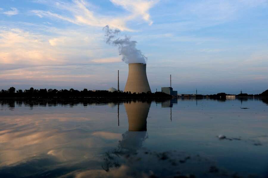 Factbox-Hurdles for Germany&#8217;s planned nuclear winter reserve