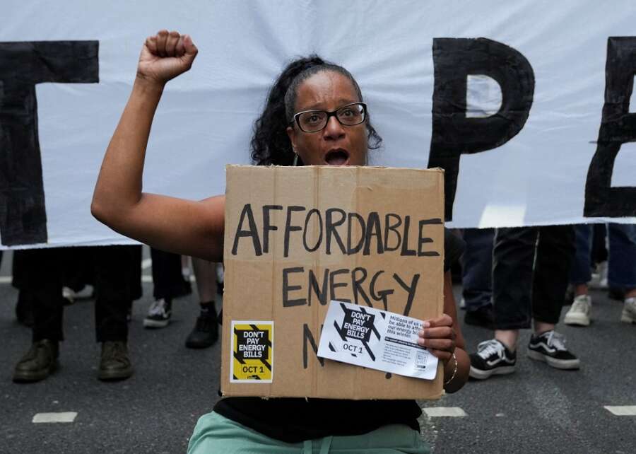 Factbox-Reaction to UK&#8217;s energy support package for businesses