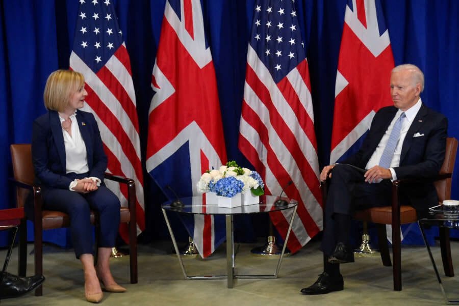 Biden, UK&#8217;s Truss commit to protect Northern Ireland deal