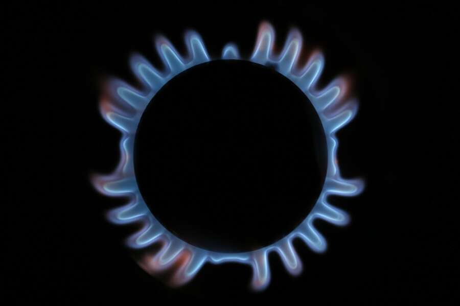 UK will not urge public to cut energy use, minister says