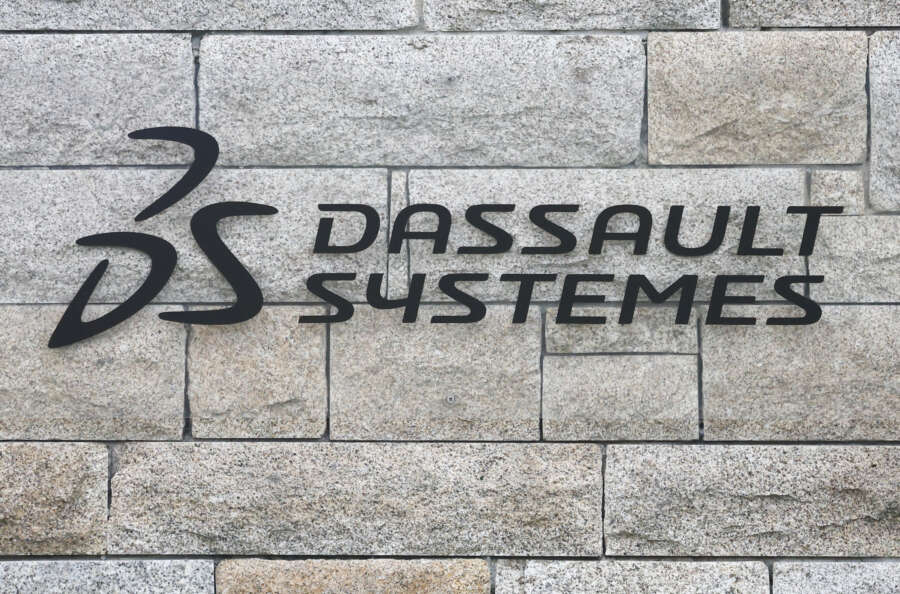 France&#8217;s Dassault Systemes shares slump on reduced licence target