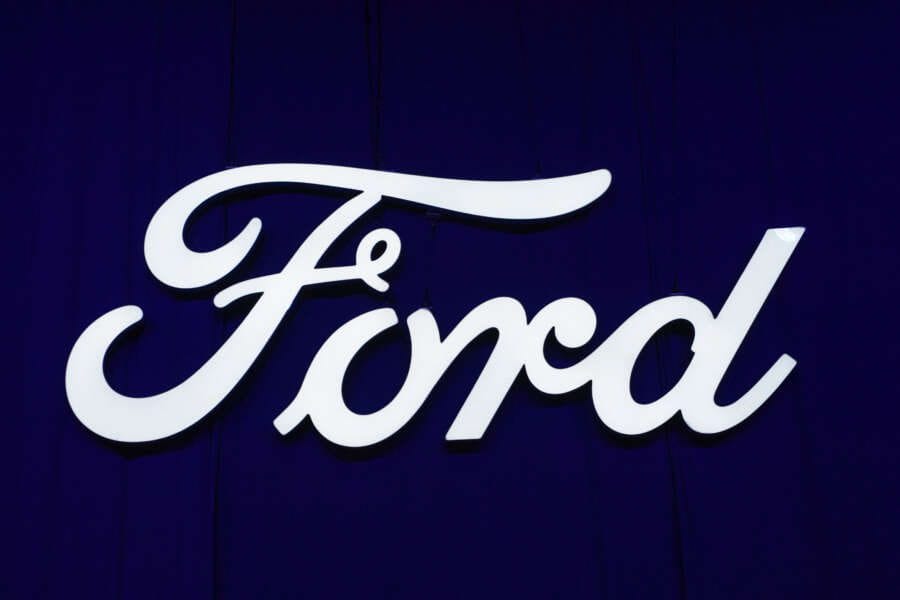 Ford aims a new electric van at European cities &#8211; and startups