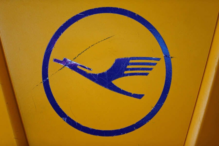 Portugal PM welcomes Lufthansa&#8217;s interest in TAP, Scholz sees good fit