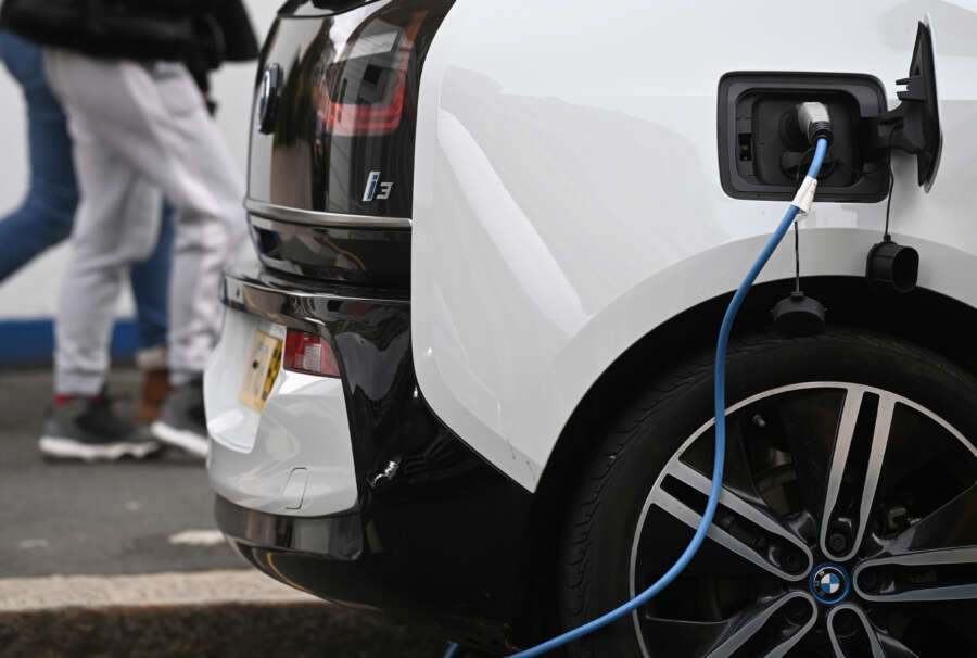 EV batteries remain major challenge for insurers &#8211; UK&#8217;s Thatcham