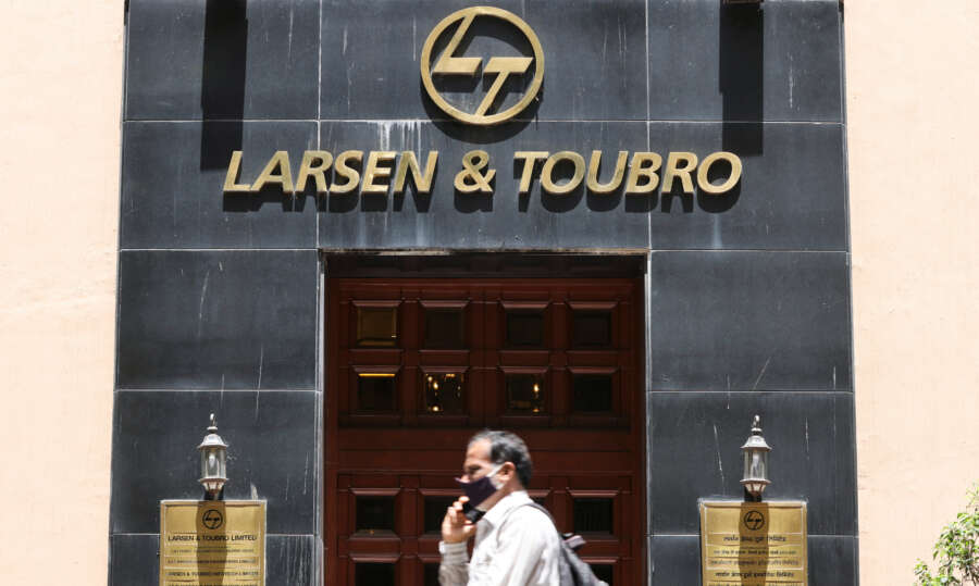 L&#038;T, Spain&#8217;s Navantia to jointly bid for $5-billion India submarine tender