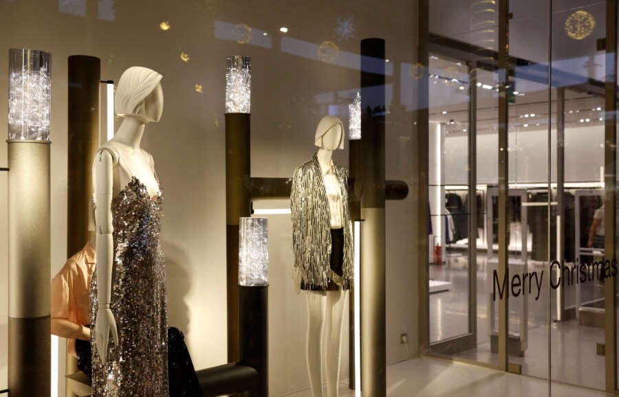 Zara owner Inditex&#8217;s H1 profit climbs as it eyes growth through stable prices