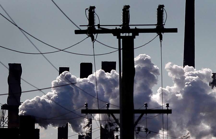 EU launches first phase of world&#8217;s first carbon border tariff