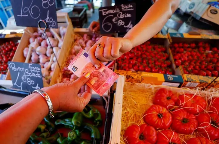 Analysis-Europe&#8217;s problems are far bigger than a shallow recession