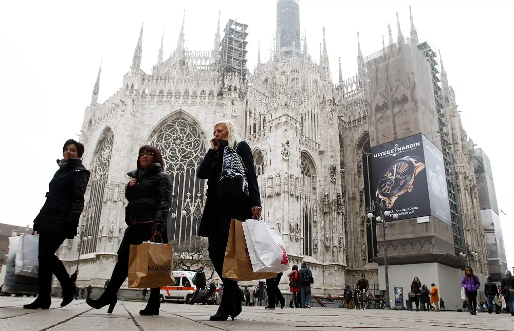 Italian debt markets sanguine ahead of Moody&#8217;s ratings test