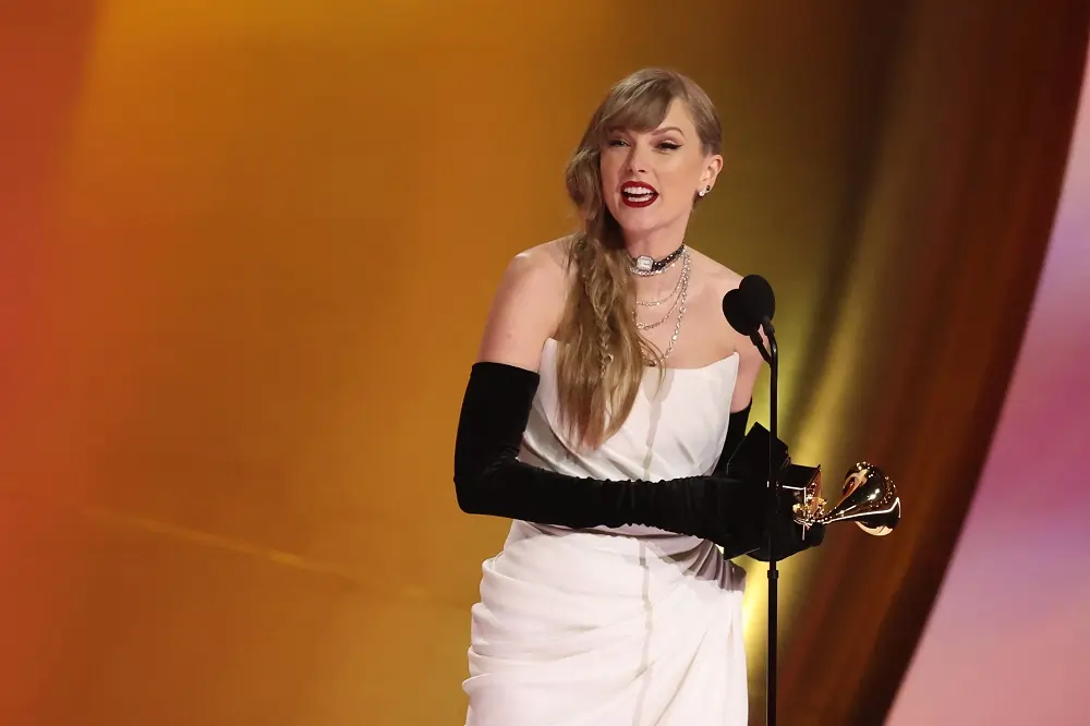 Taylor Swift makes Grammys history as women rule music&#8217;s top honors