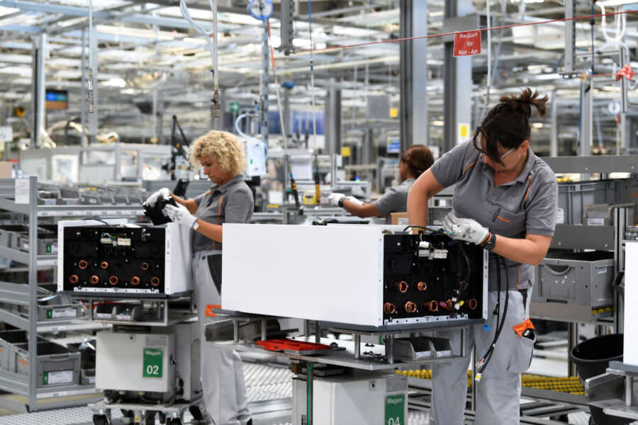 Lack of orders weighs on German economy &#8211; Ifo