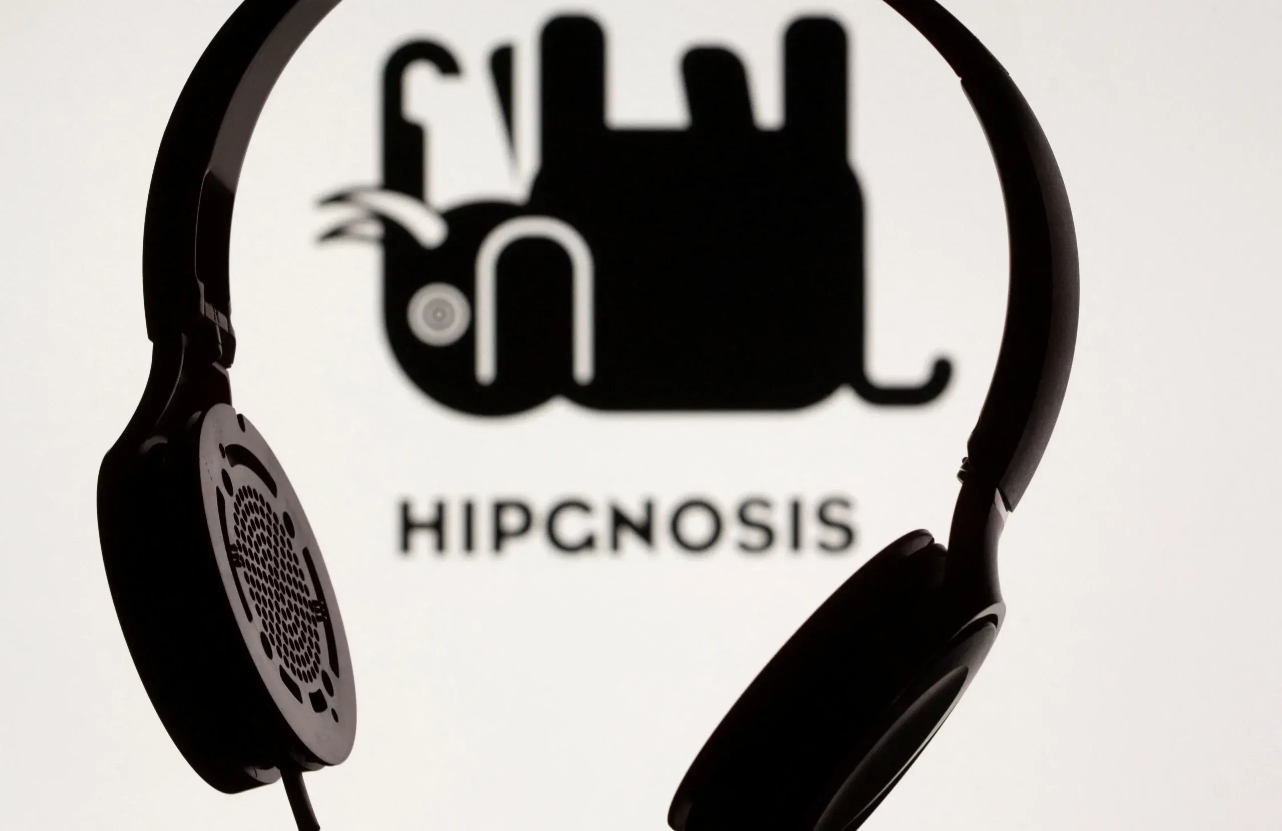 Hipgnosis&#8217; songs portfolio valuation falls sharply; extends dividend halt
