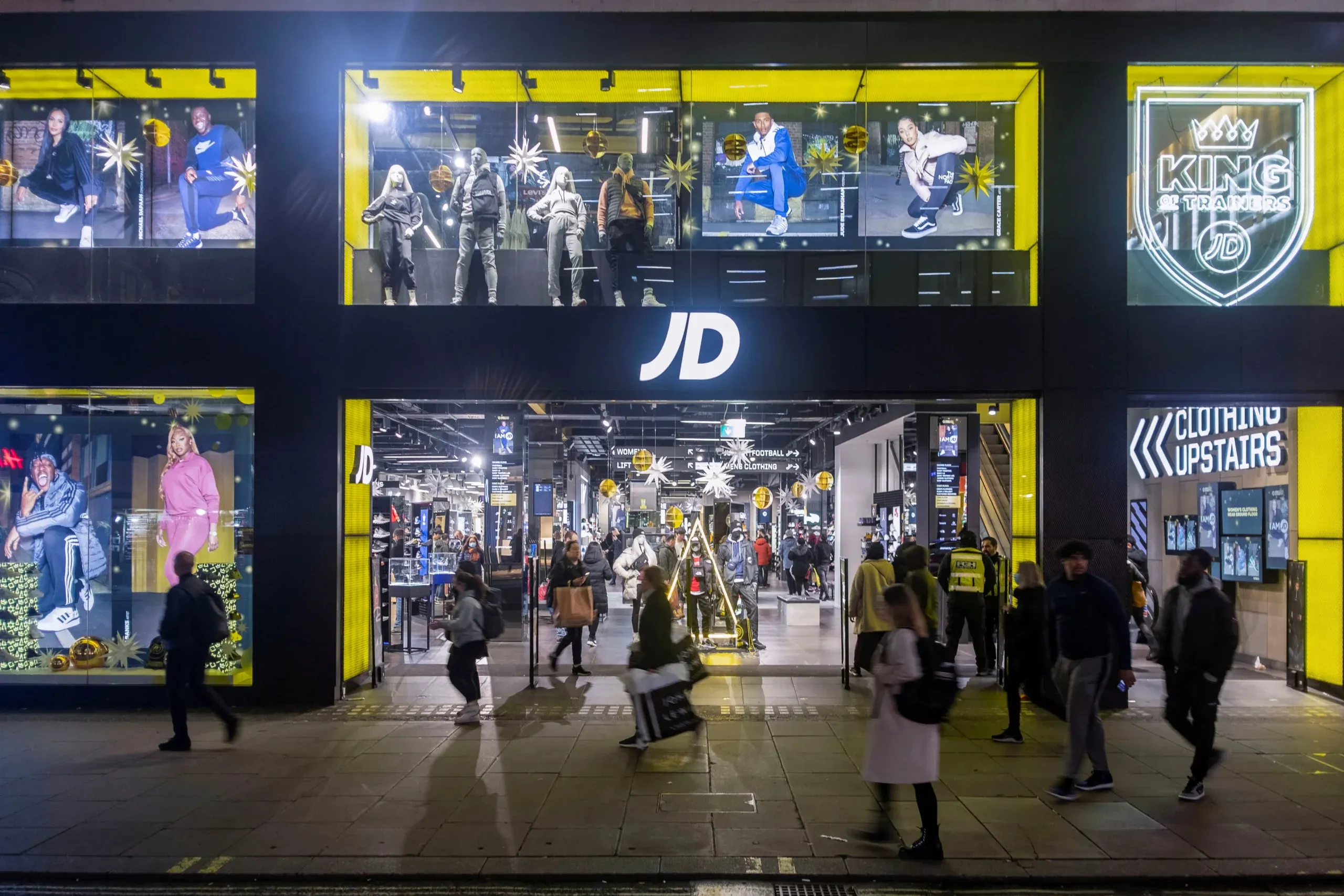 JD Sports&#8217; January sales fall in &#8216;challenging&#8217; market