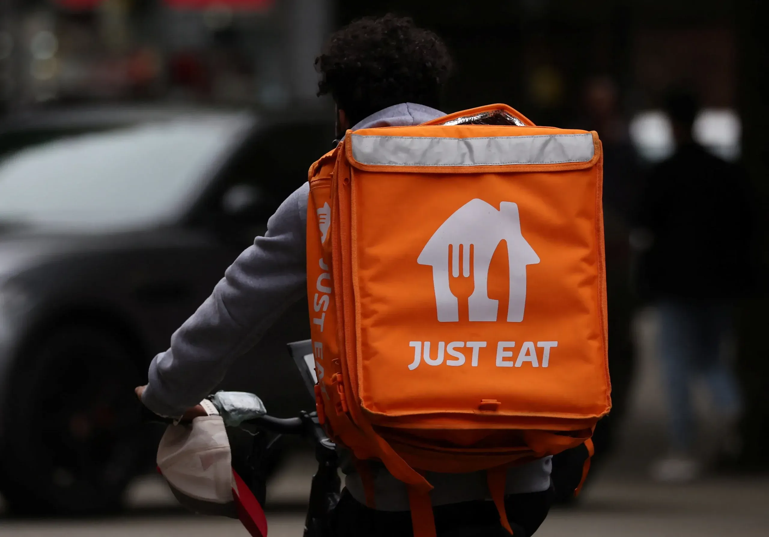 Just Eat Takeaway&#8217;s Q1 orders &#8216;disappoint&#8217;, shares fall