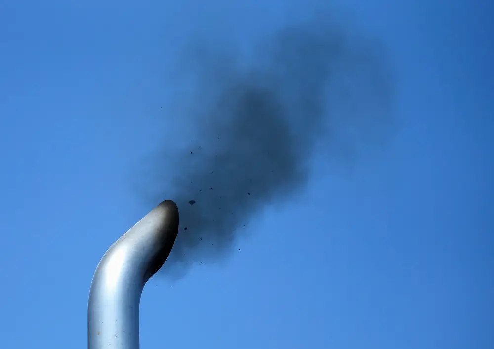 EU countries approve law to slash trucks&#8217; CO2 emissions