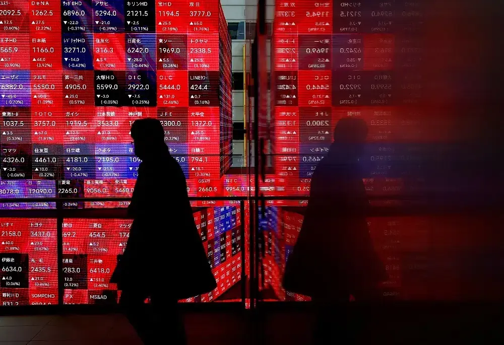 Stocks sink with bond yield and dollar on recession fears