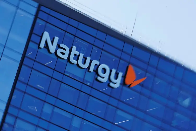 Spain allows BlackRock to take 20% stake in Naturgy, Cinco Dias reports